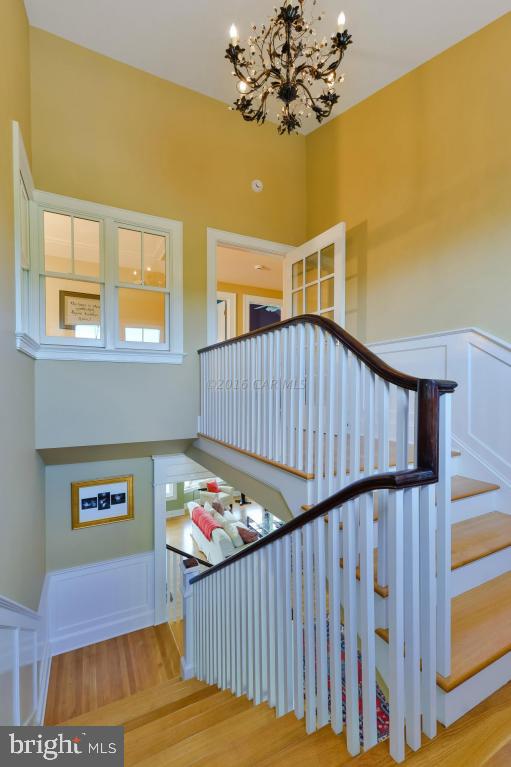 INDIAN CREEK - Residential