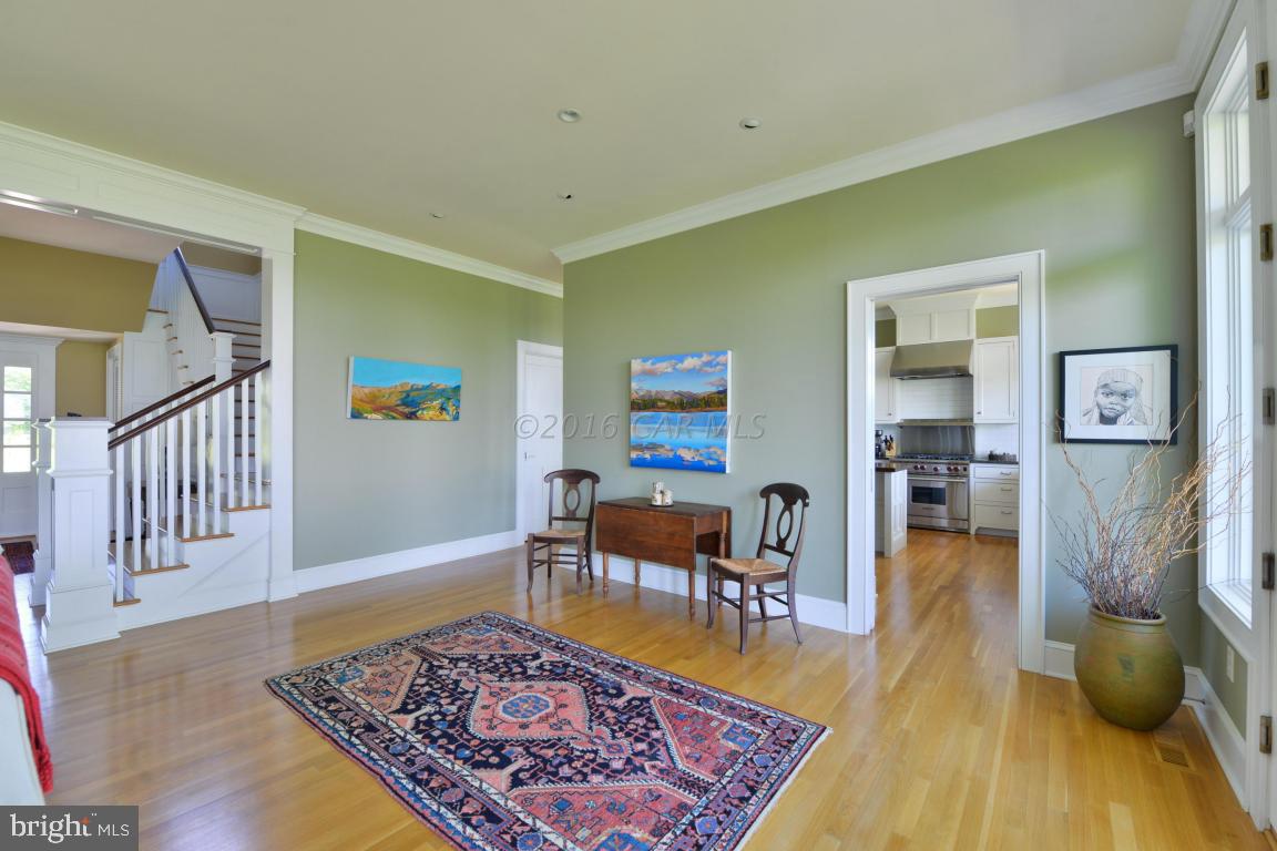 INDIAN CREEK - Residential