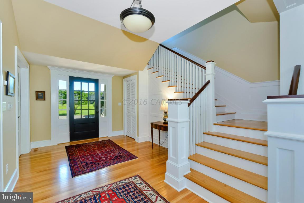 INDIAN CREEK - Residential