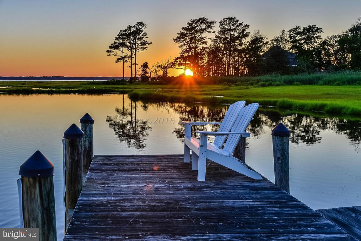 INDIAN CREEK - Residential