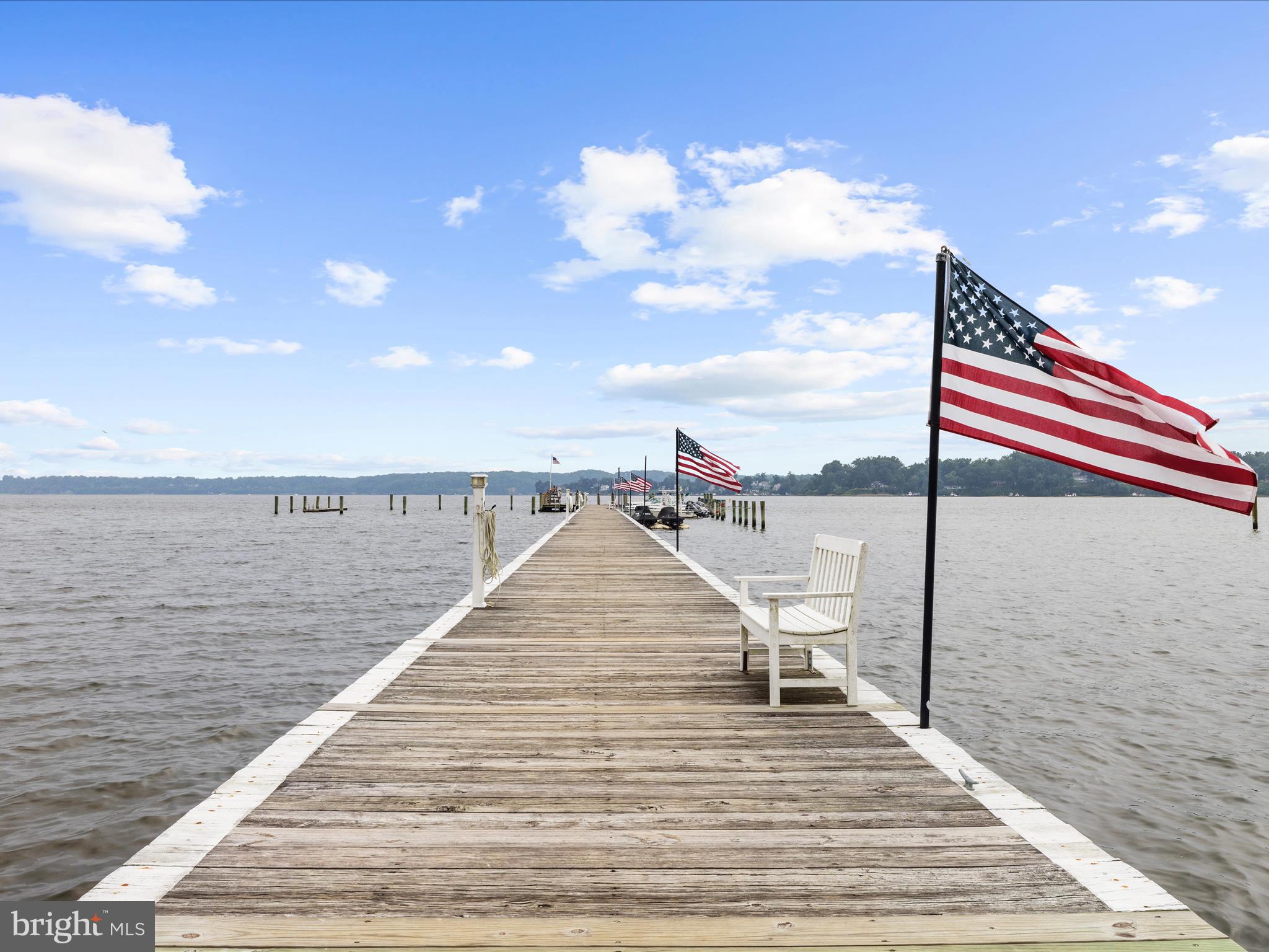 LINSTEAD ON THE SEVERN - Residential