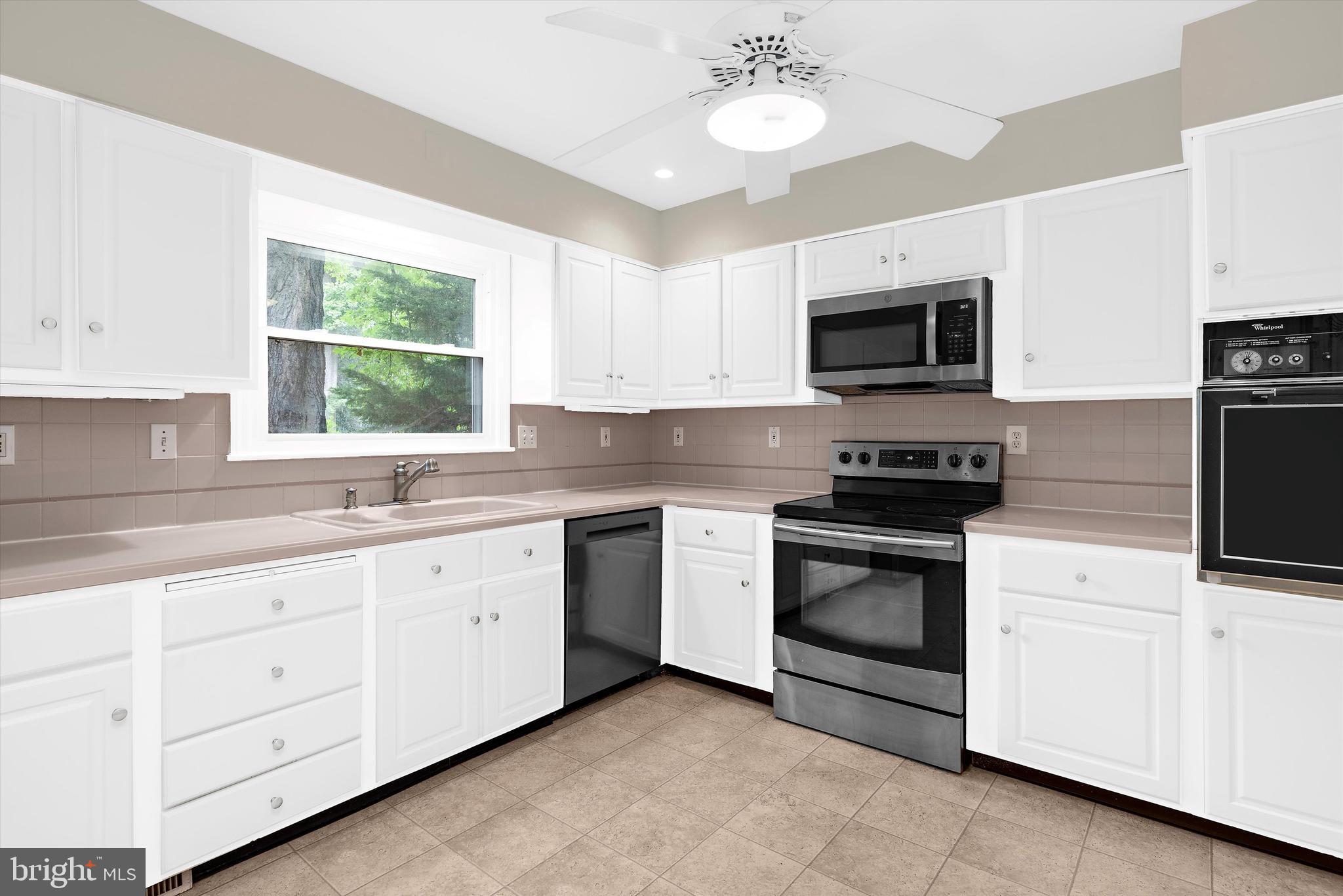 LINSTEAD ON THE SEVERN - Residential