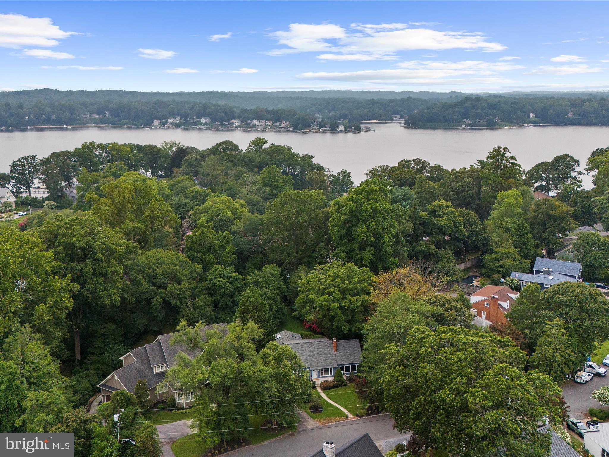 LINSTEAD ON THE SEVERN - Residential
