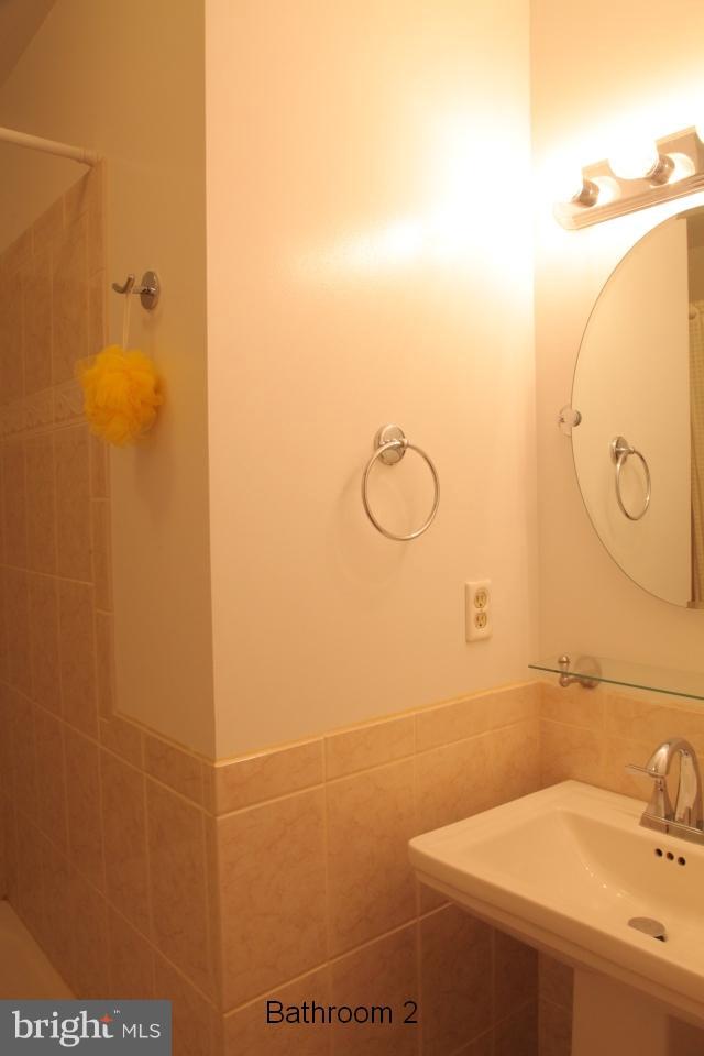 AMBERFIELD - Residential Lease