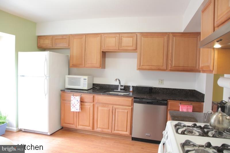 AMBERFIELD - Residential Lease