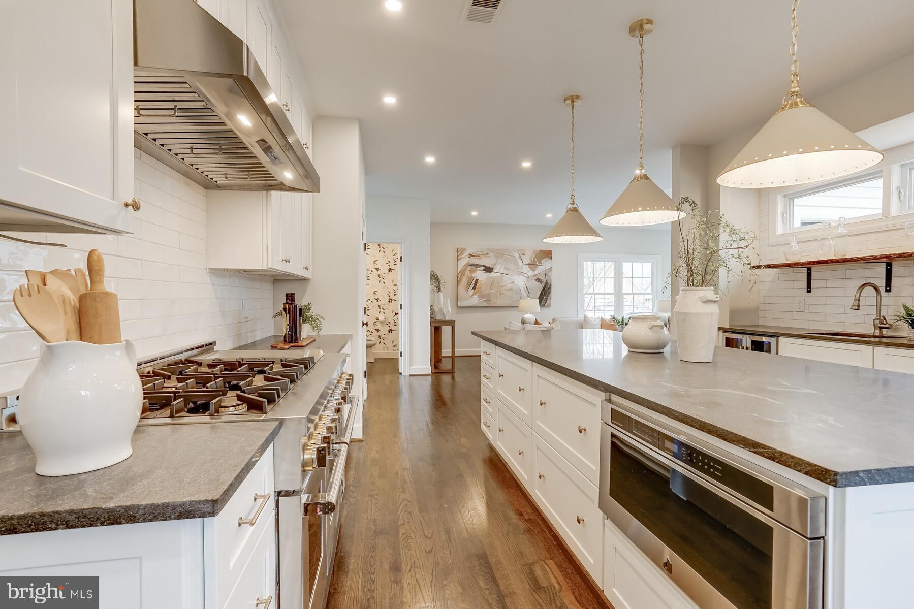 OAK HAVEN - Residential