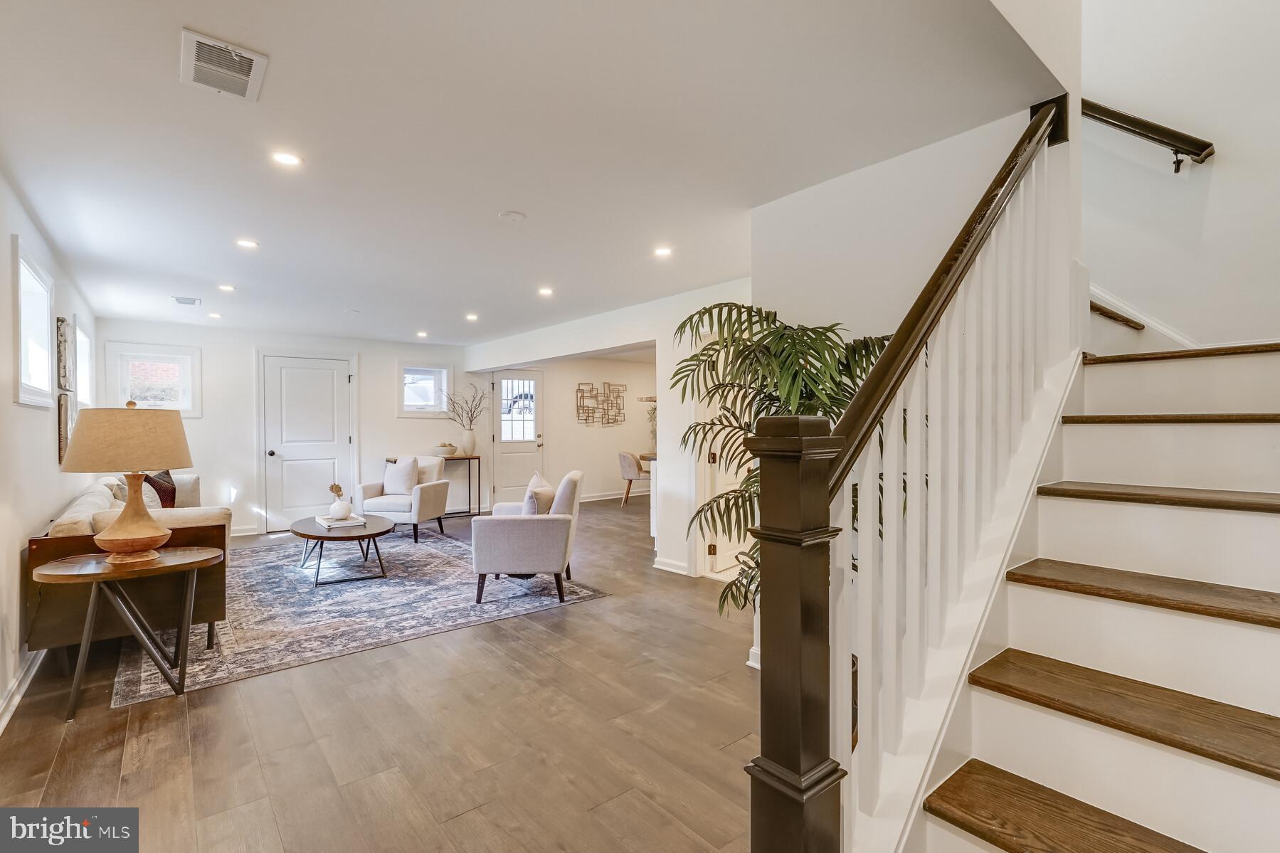 OAK HAVEN - Residential