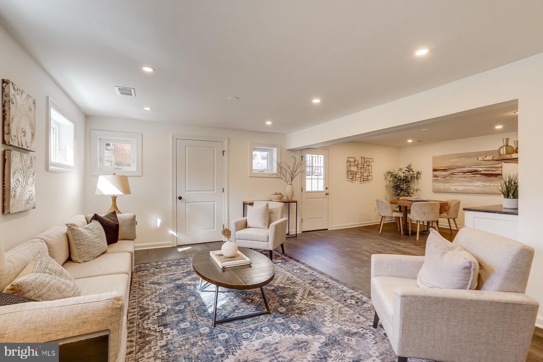 OAK HAVEN - Residential