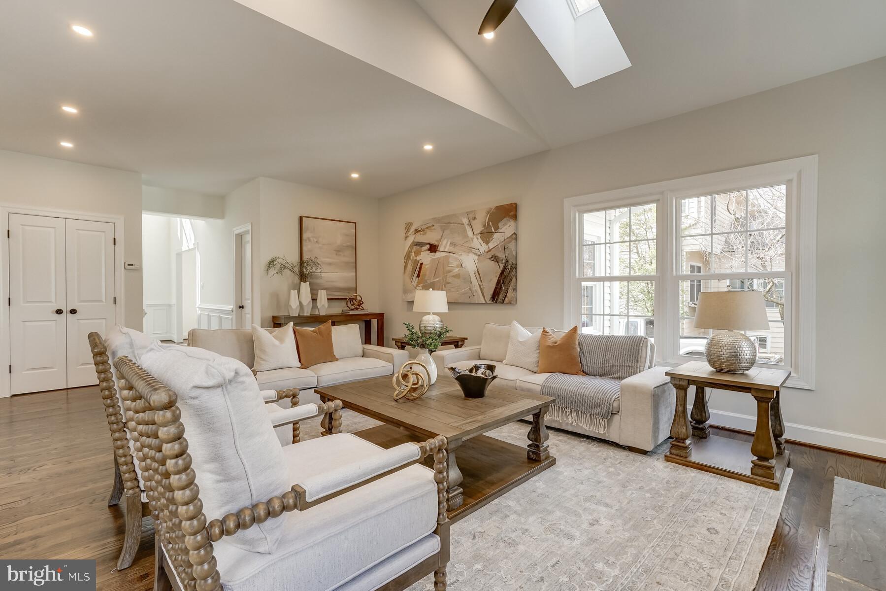 OAK HAVEN - Residential