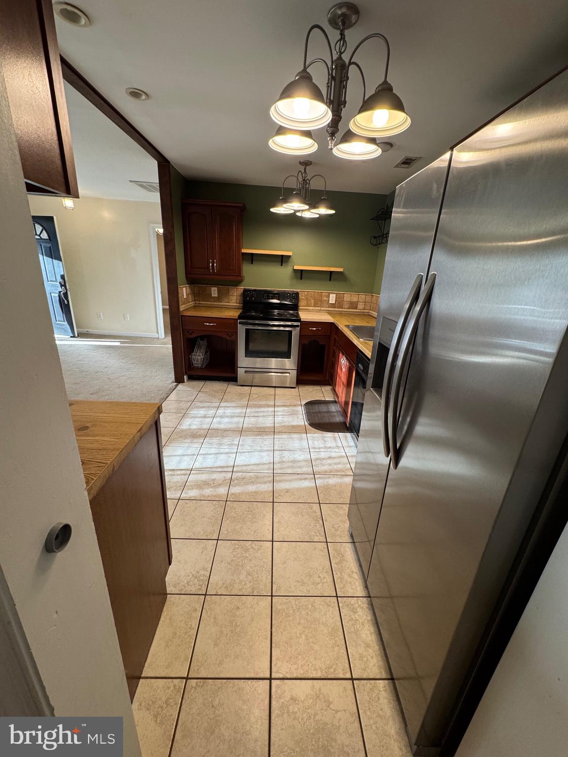 DAMERON - Residential Lease