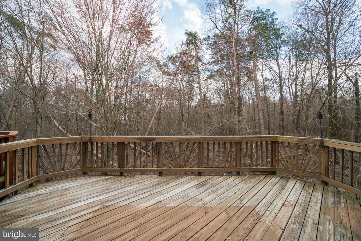 MCNAIR FARMS LANDBAY - Residential Lease