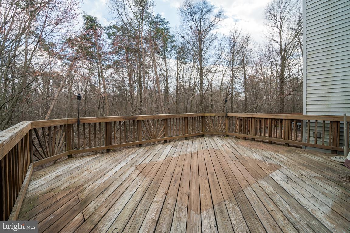 MCNAIR FARMS LANDBAY - Residential Lease