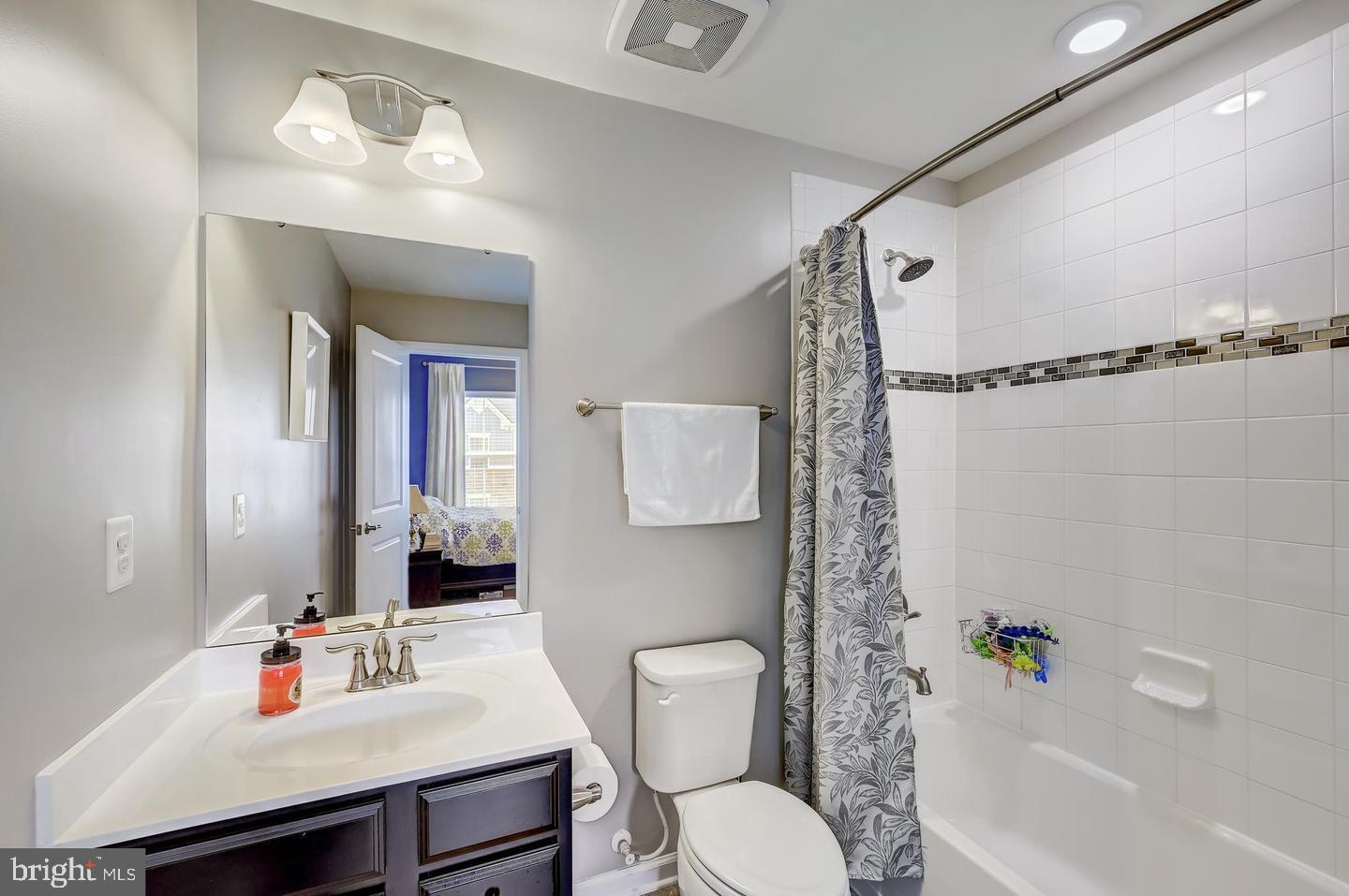 SHELTERED HARBOR - Residential Lease