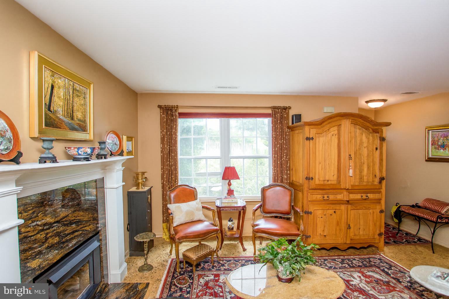 FOREST PARK - Residential