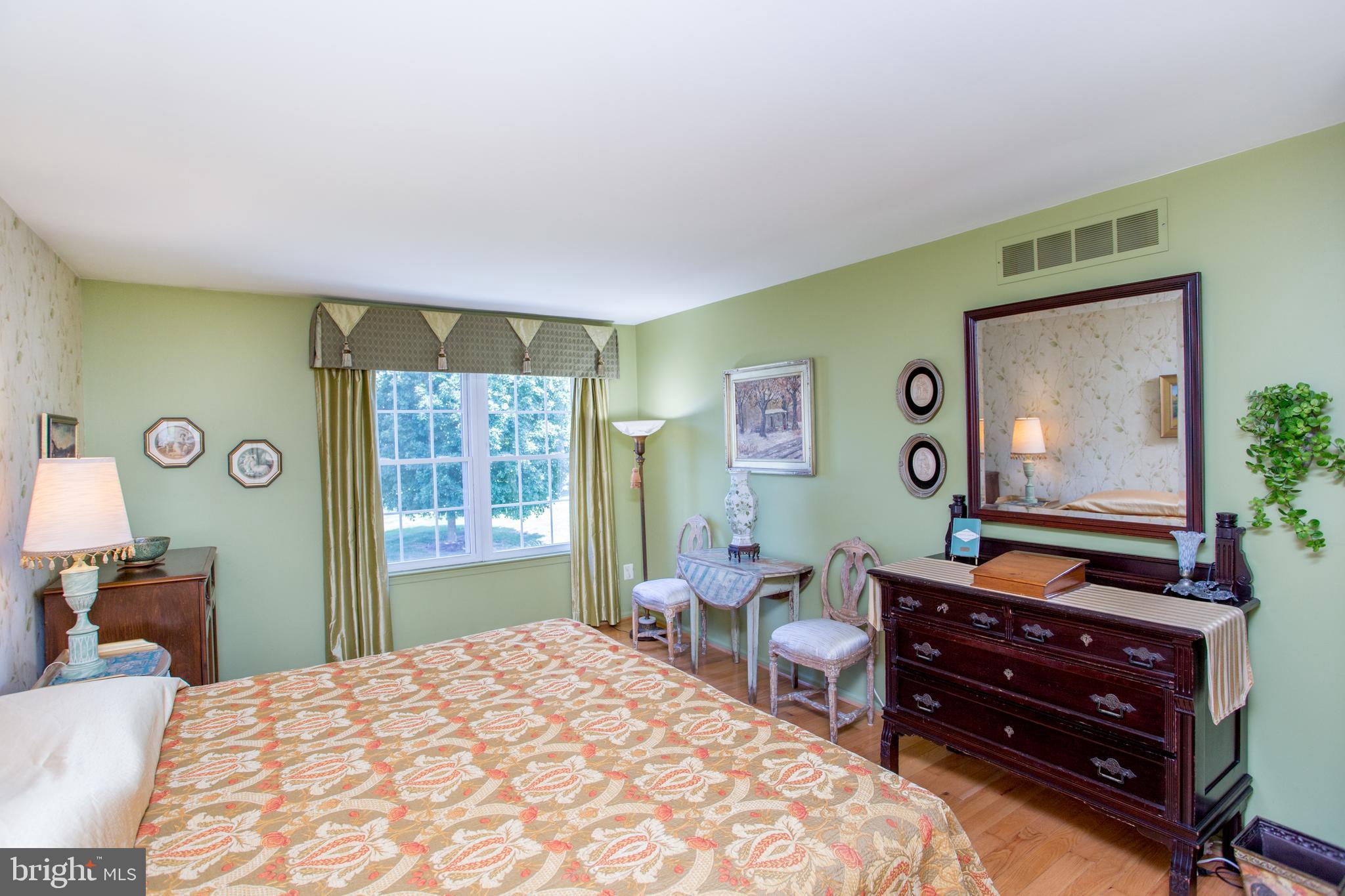 FOREST PARK - Residential