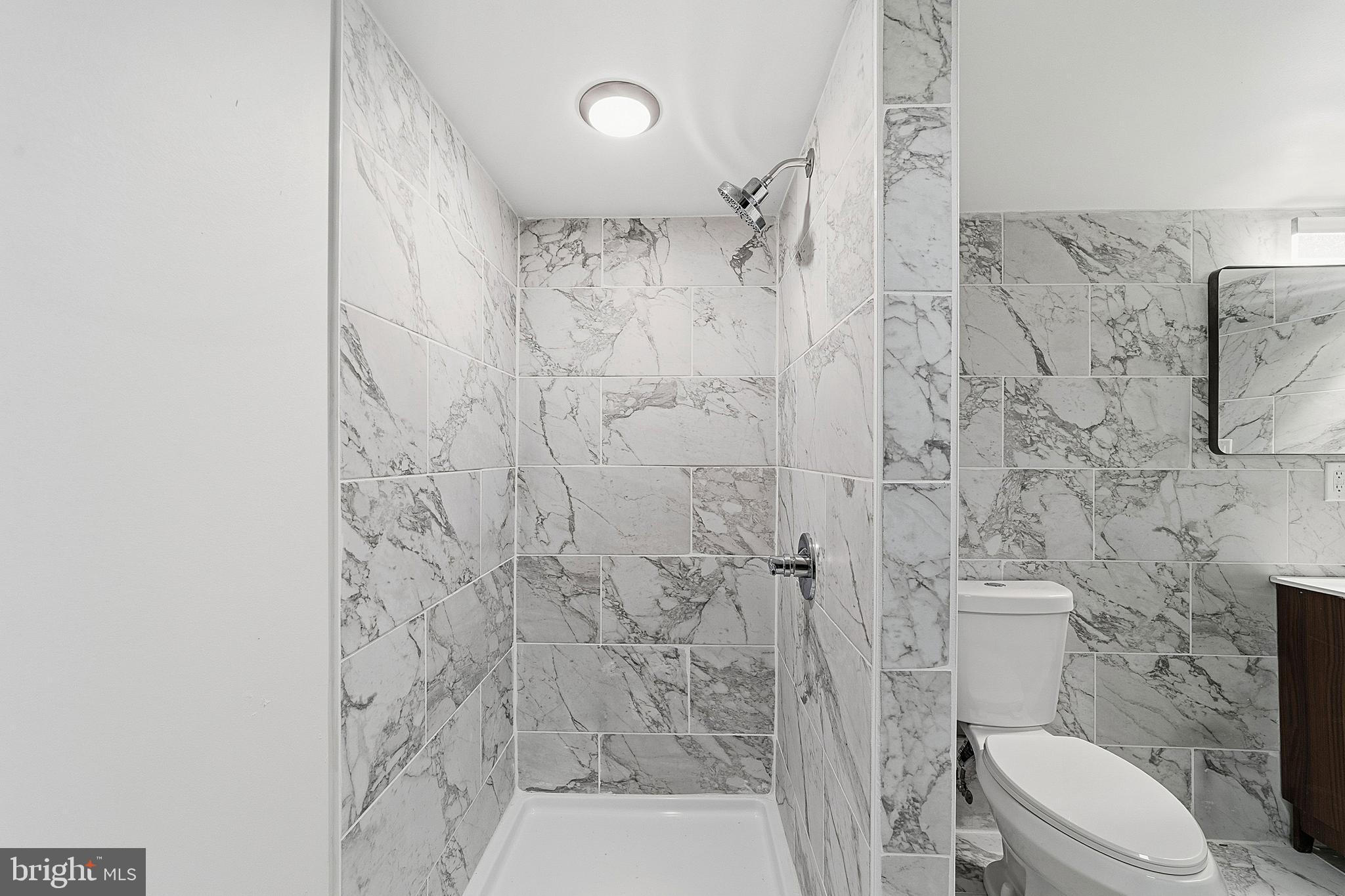 EAST FALLS - Residential