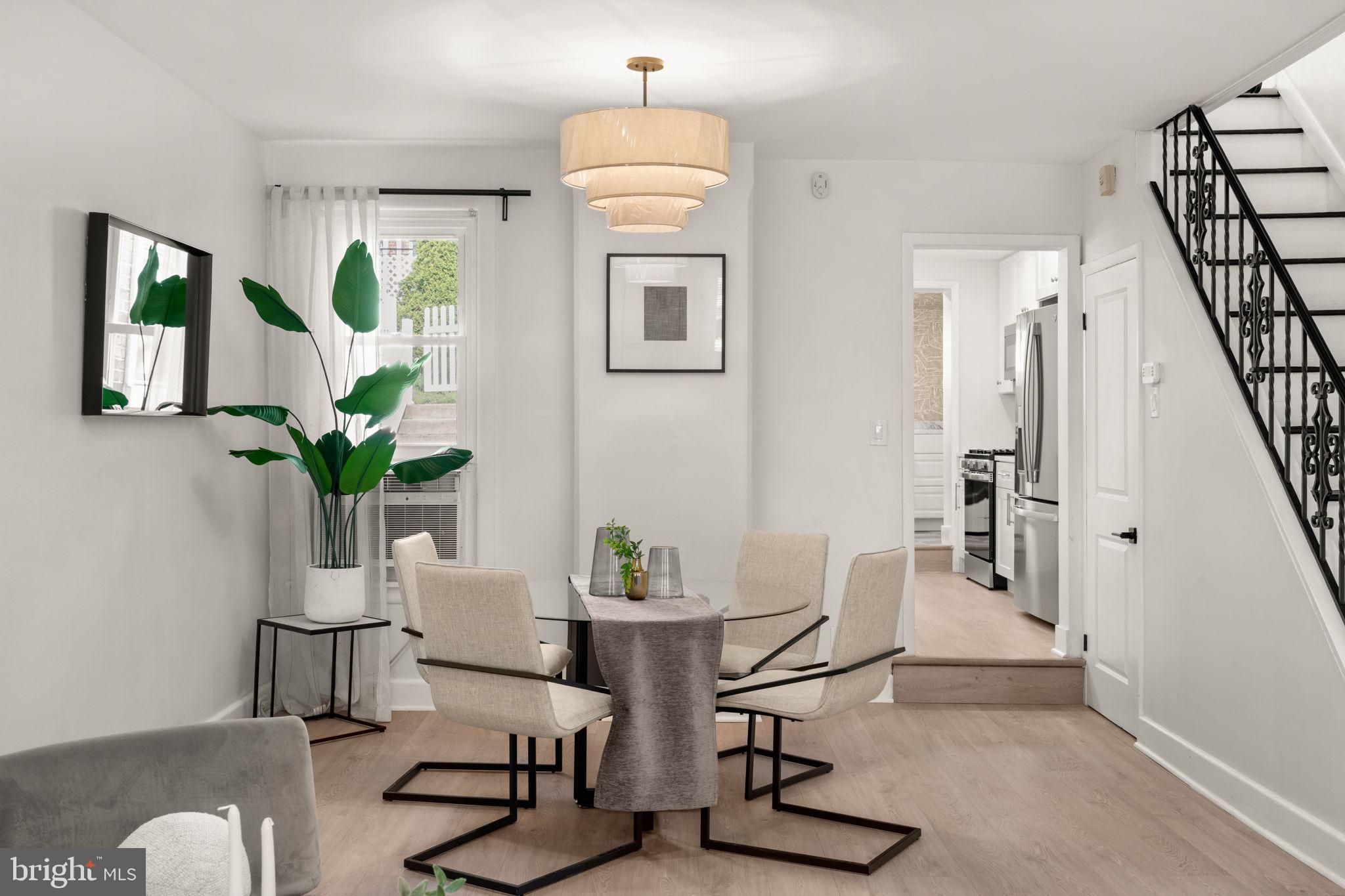 EAST FALLS - Residential