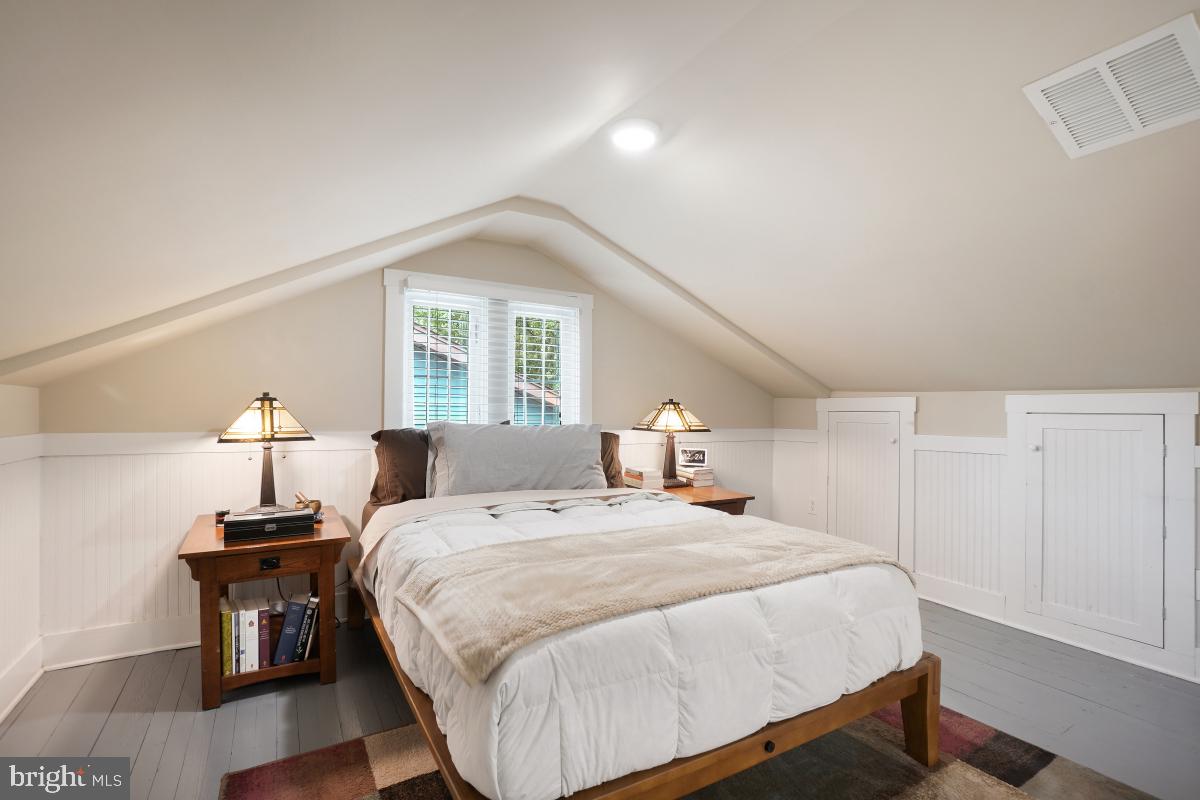 ARUNDEL - Residential