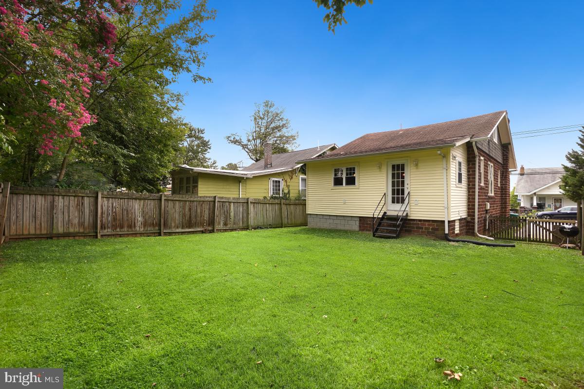 ARUNDEL - Residential