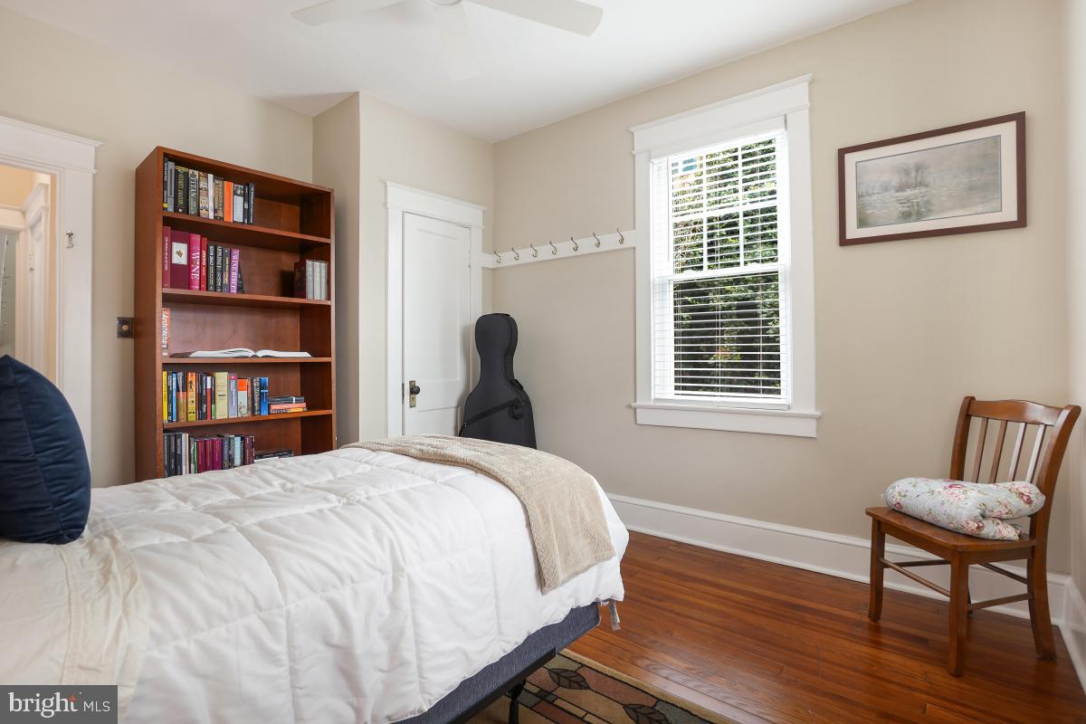 ARUNDEL - Residential