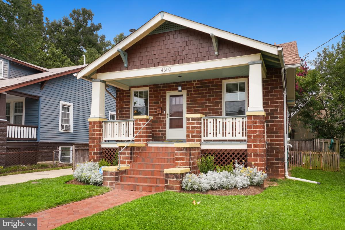 ARUNDEL - Residential