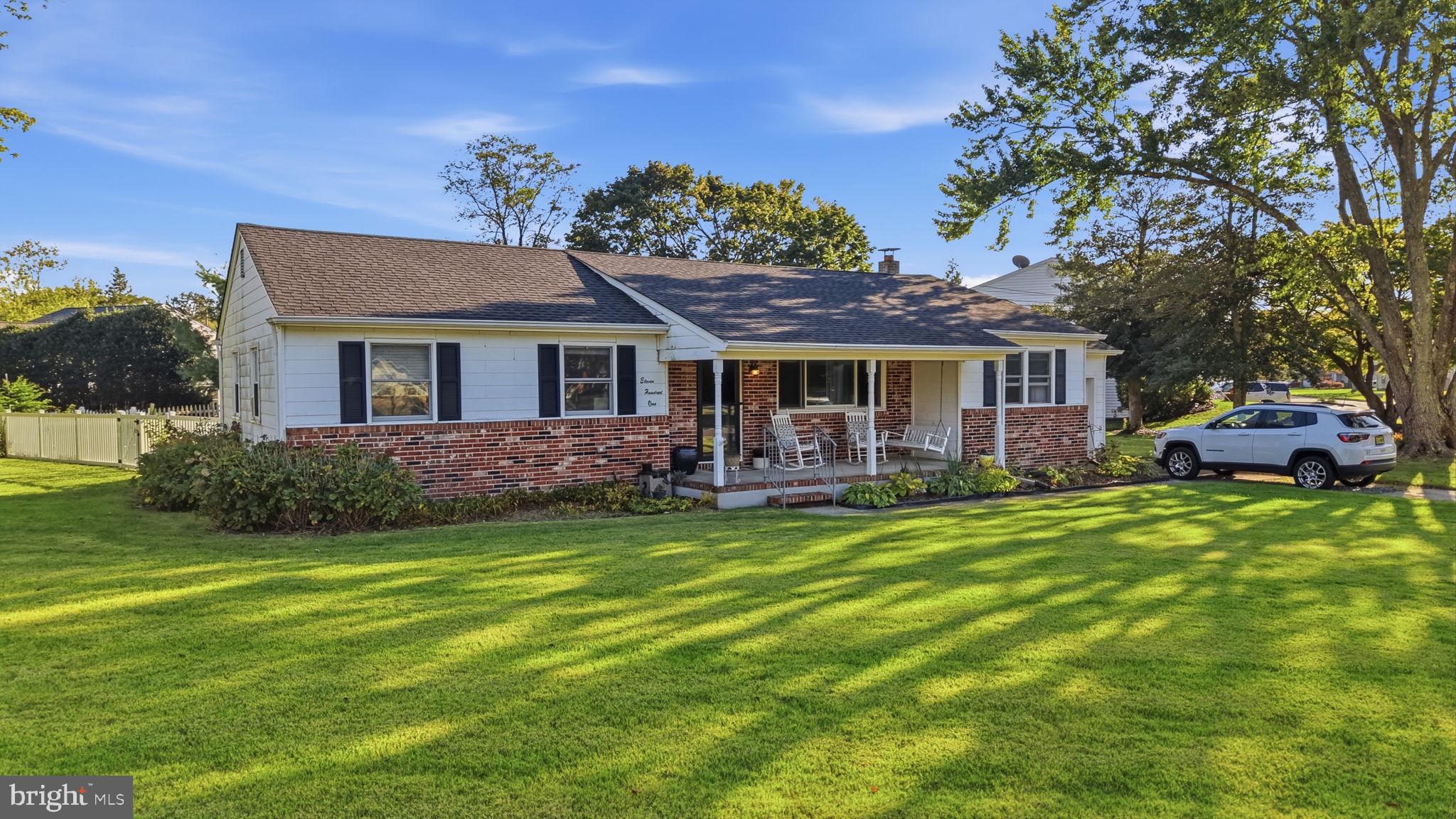 1101 FURMAN DRIVE