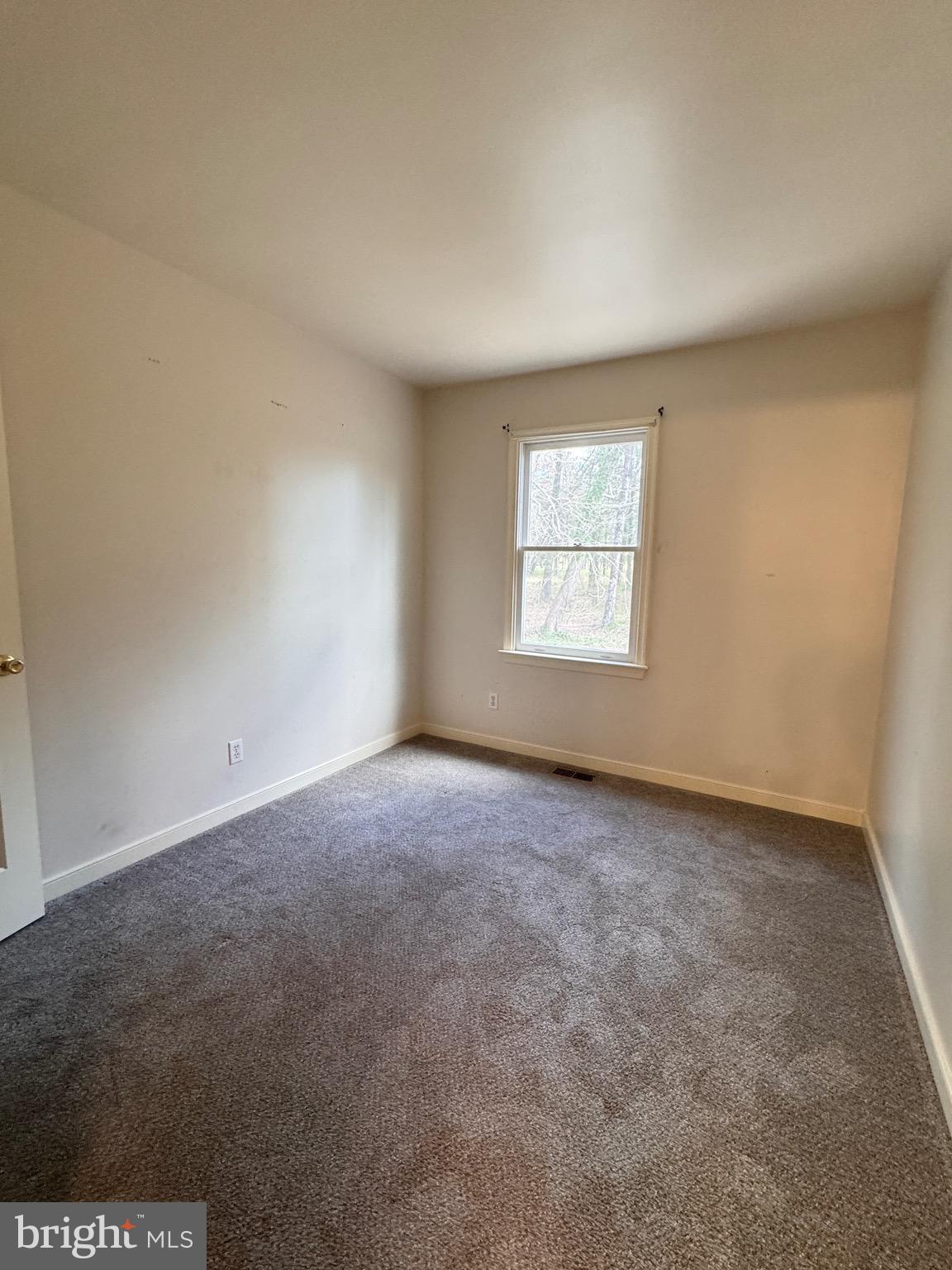 HERITAGE PINES - Residential Lease