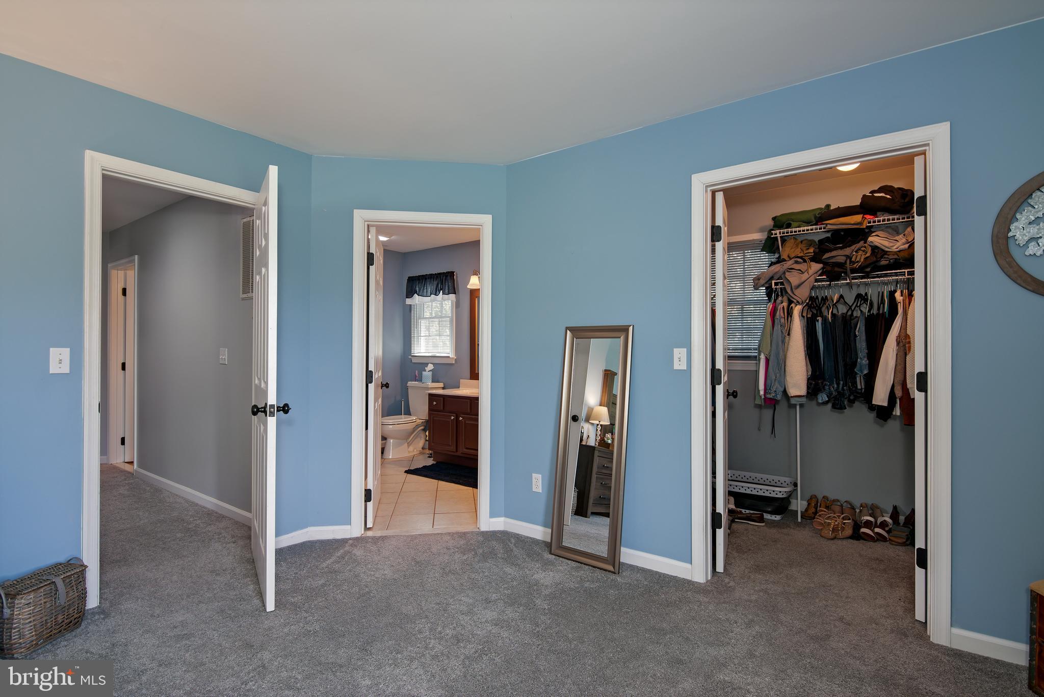 CHAPEL FARMS - Residential