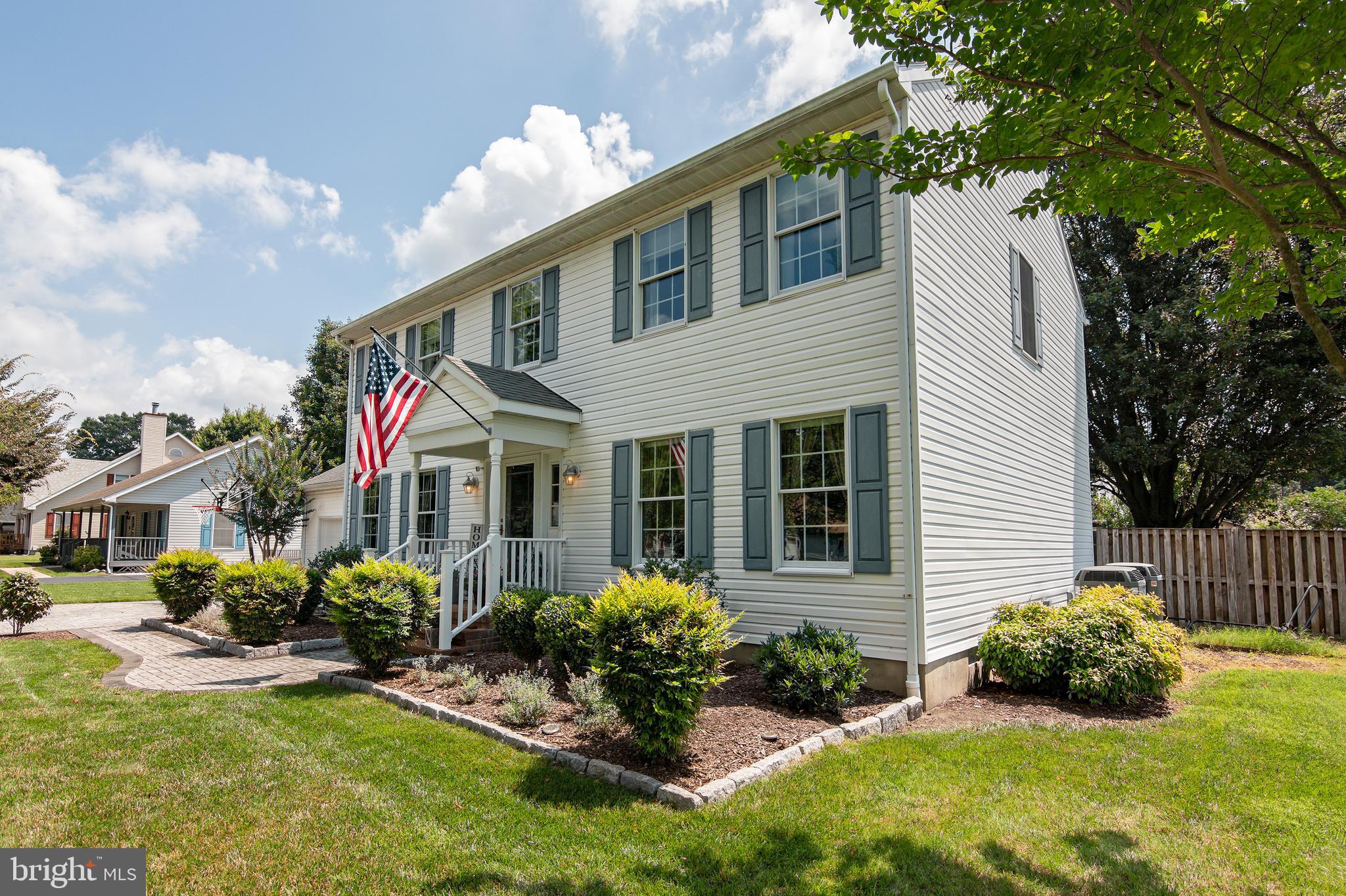 CHAPEL FARMS - Residential