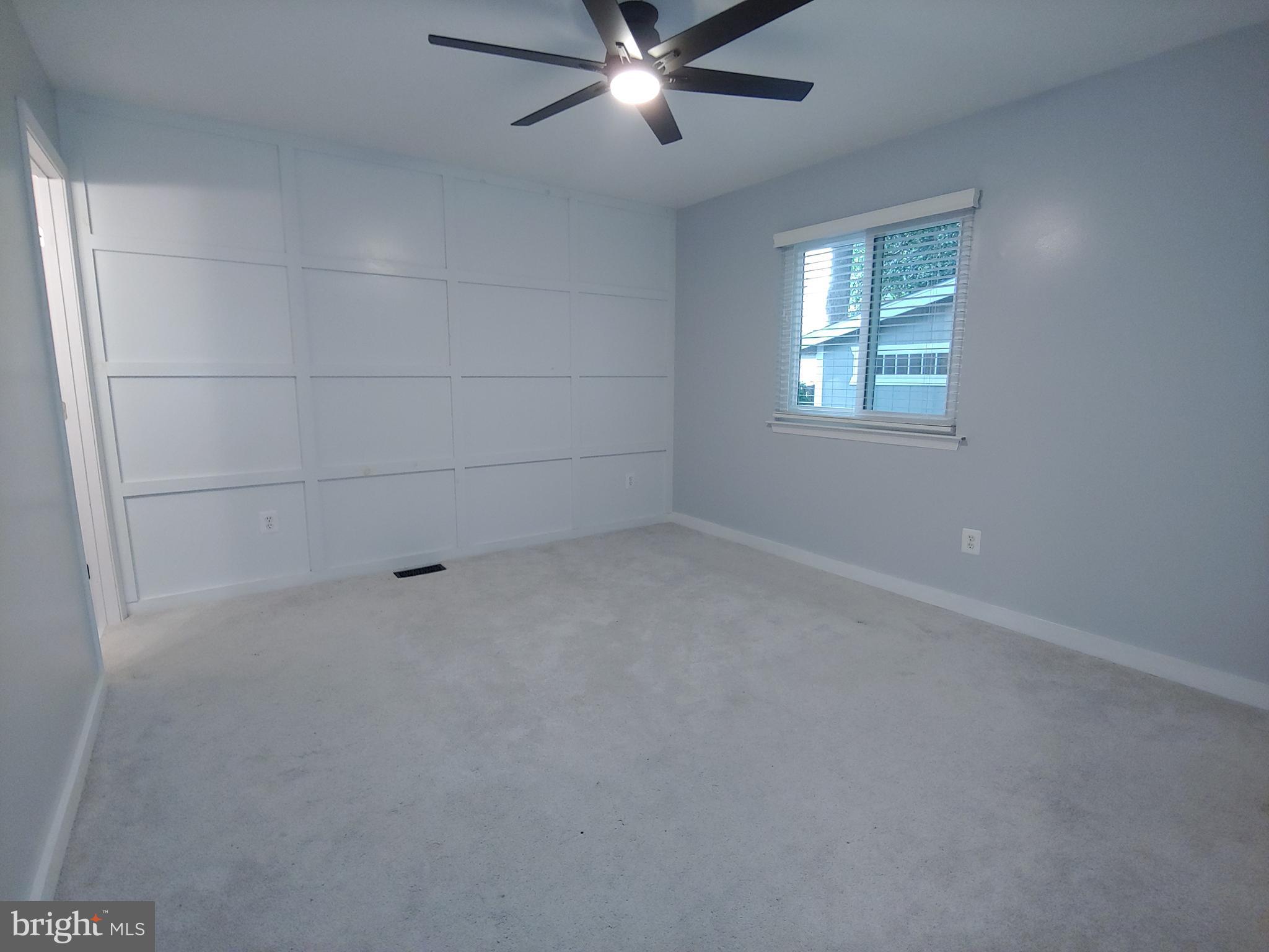 CARROLLTON MANOR - Residential Lease