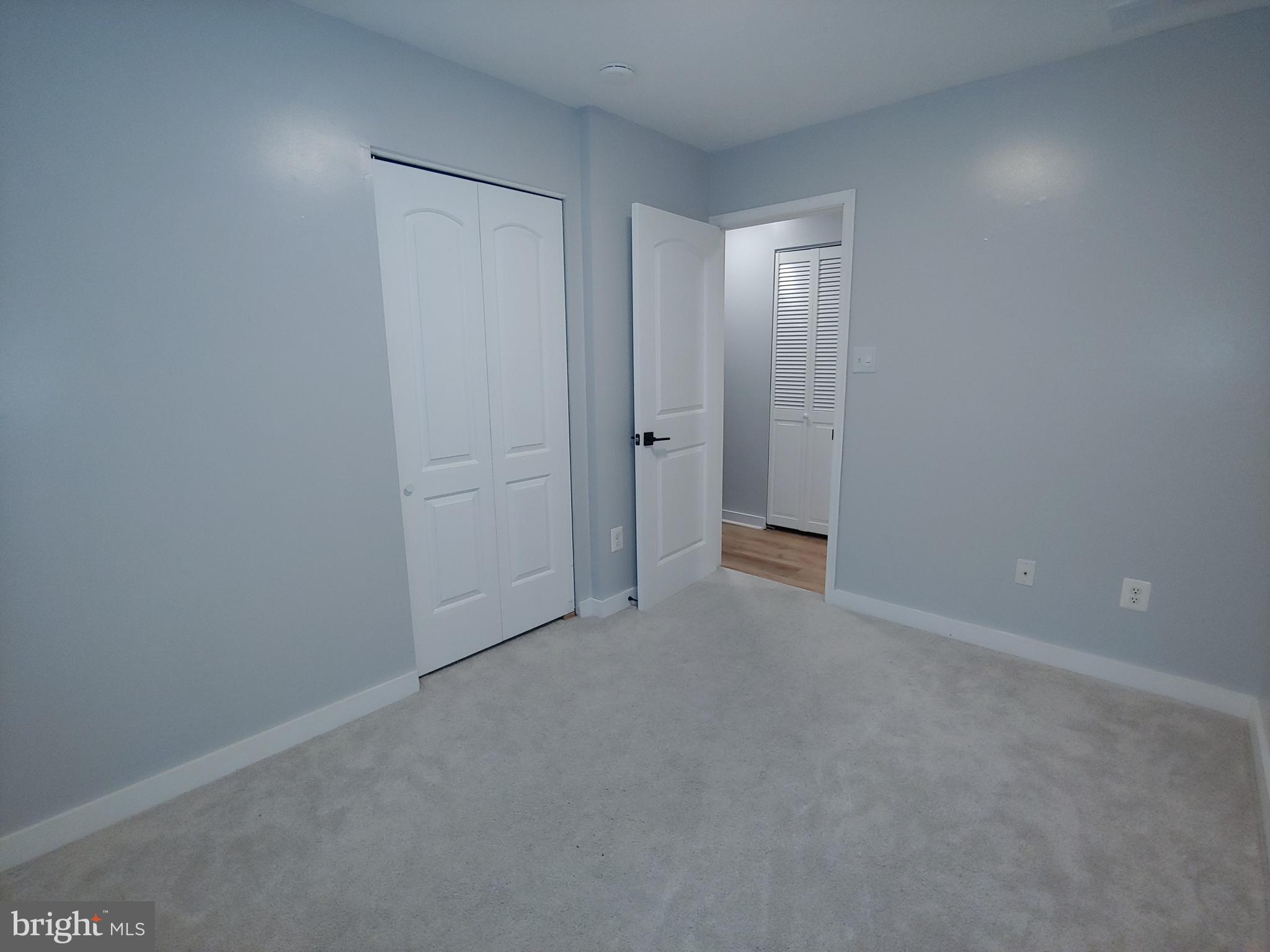 CARROLLTON MANOR - Residential Lease