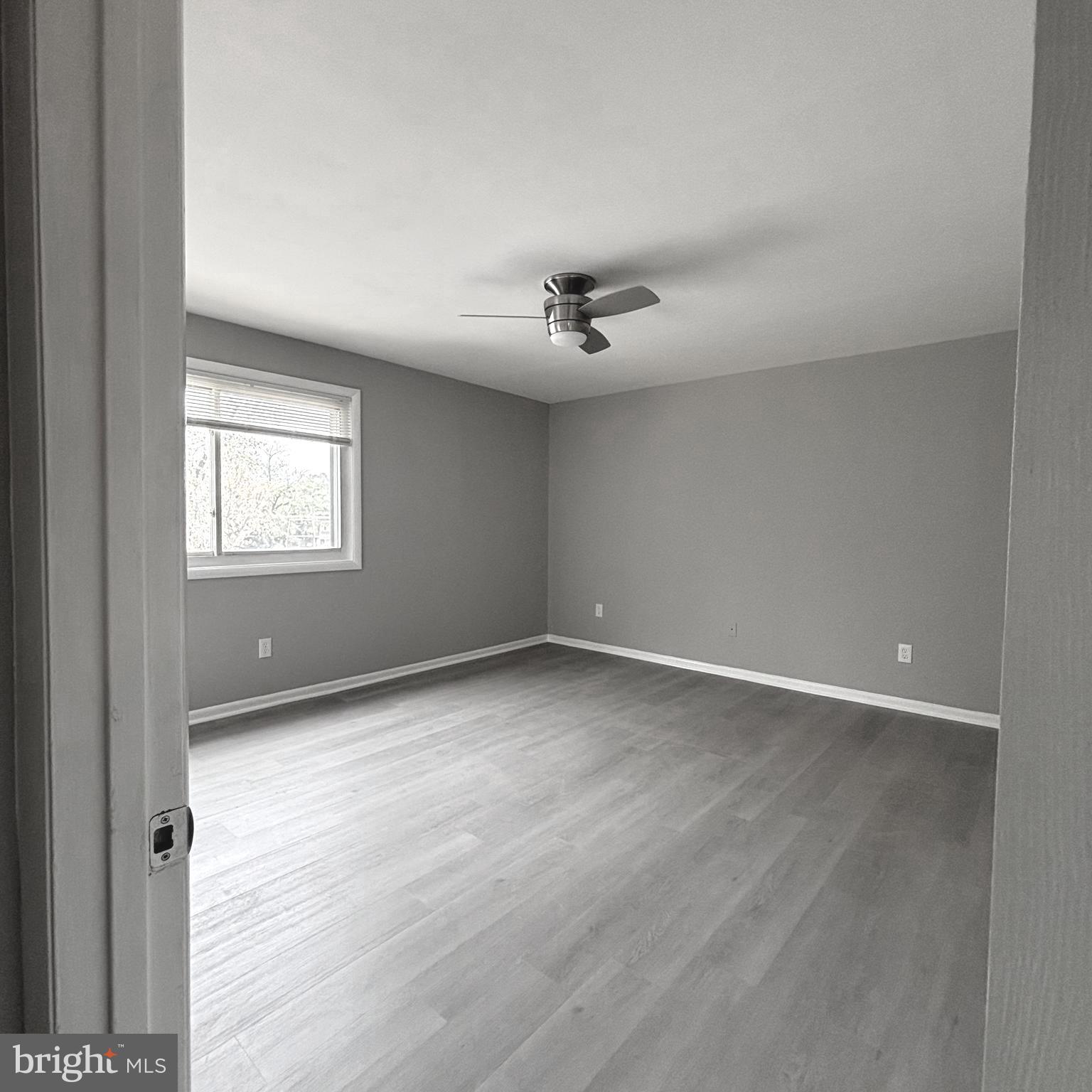 HUNTCREST - Residential