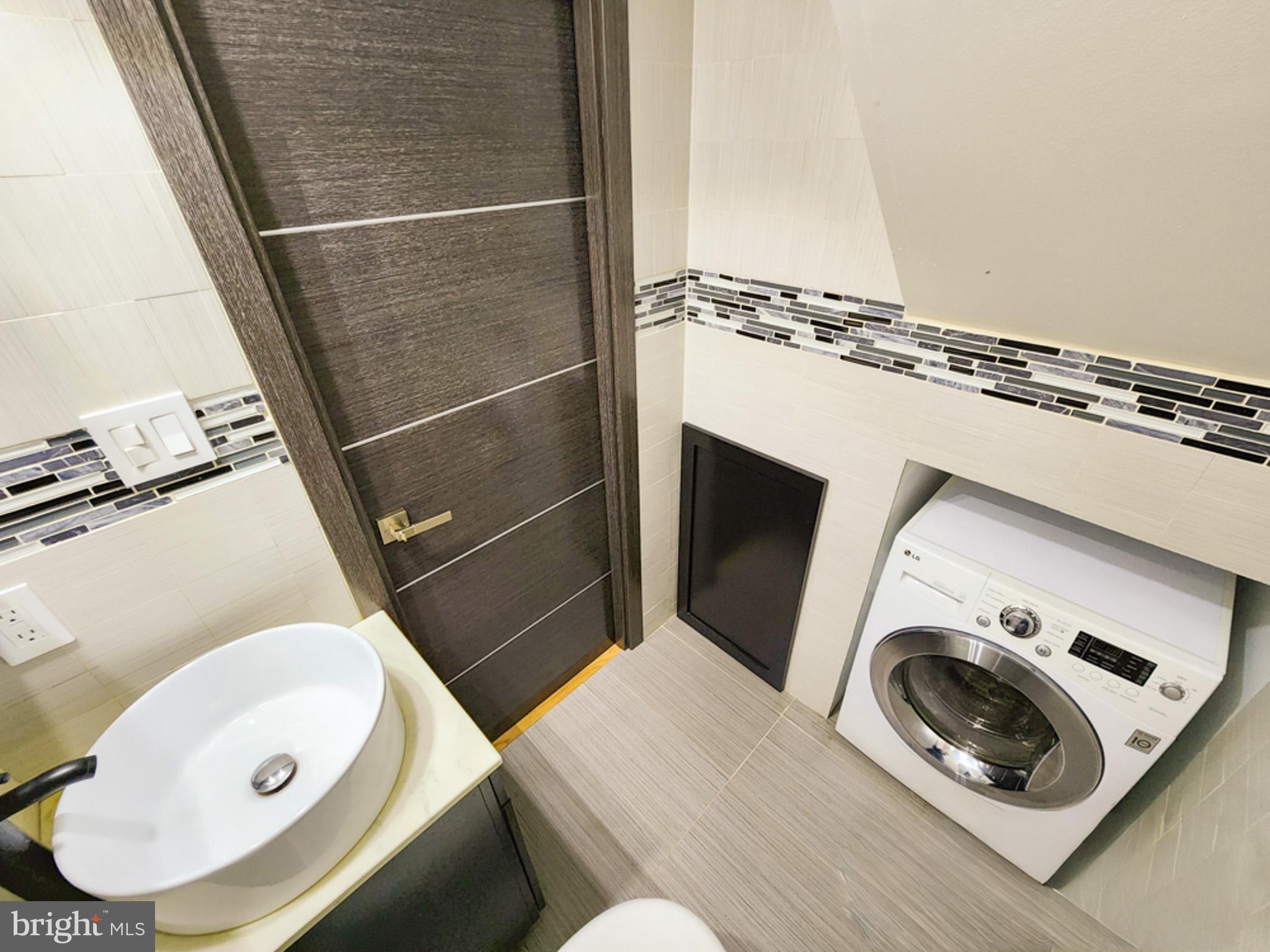 12135 ACADEMY ROAD 77