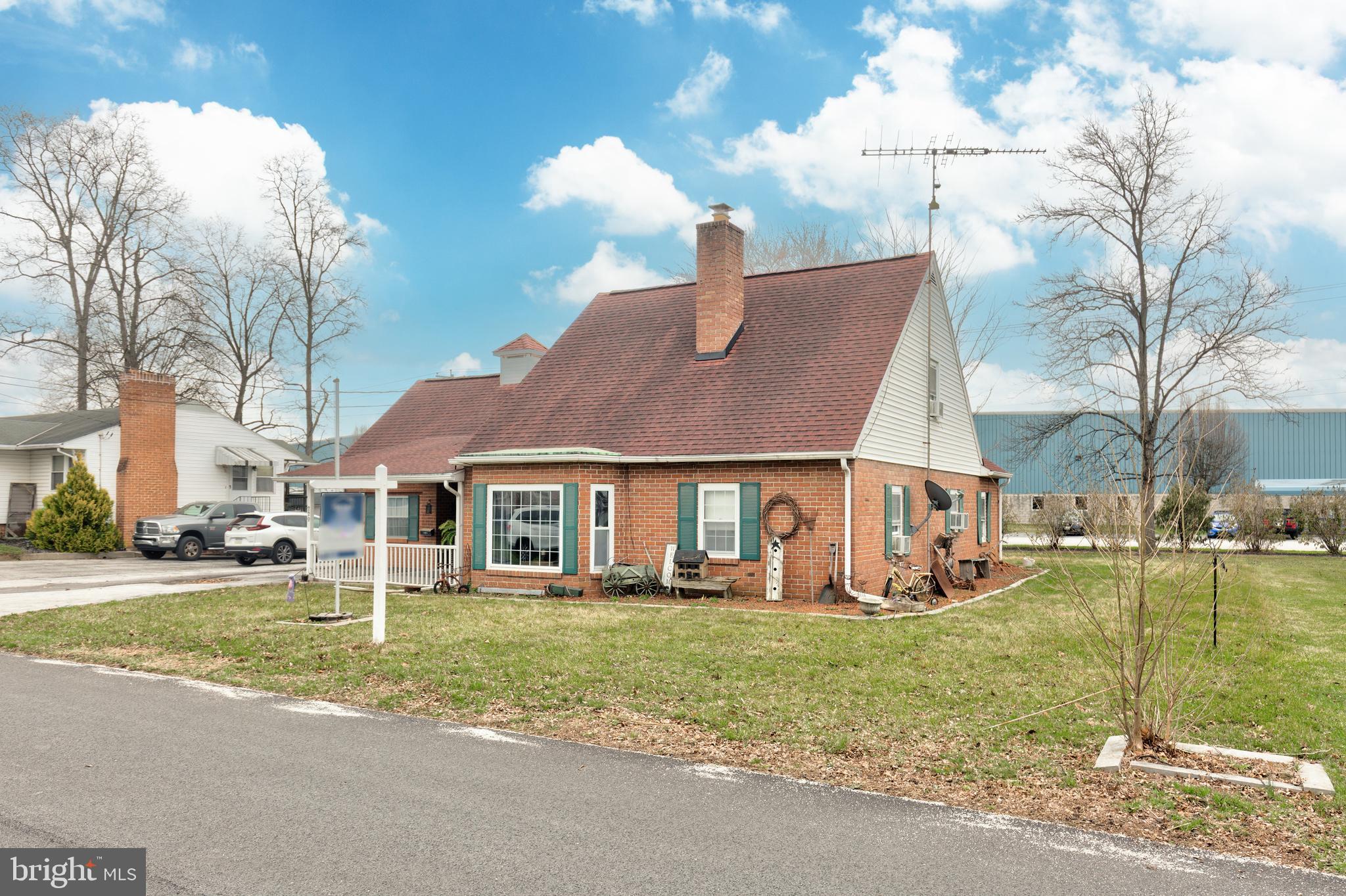 NEW OXFORD BOROUGH - Residential