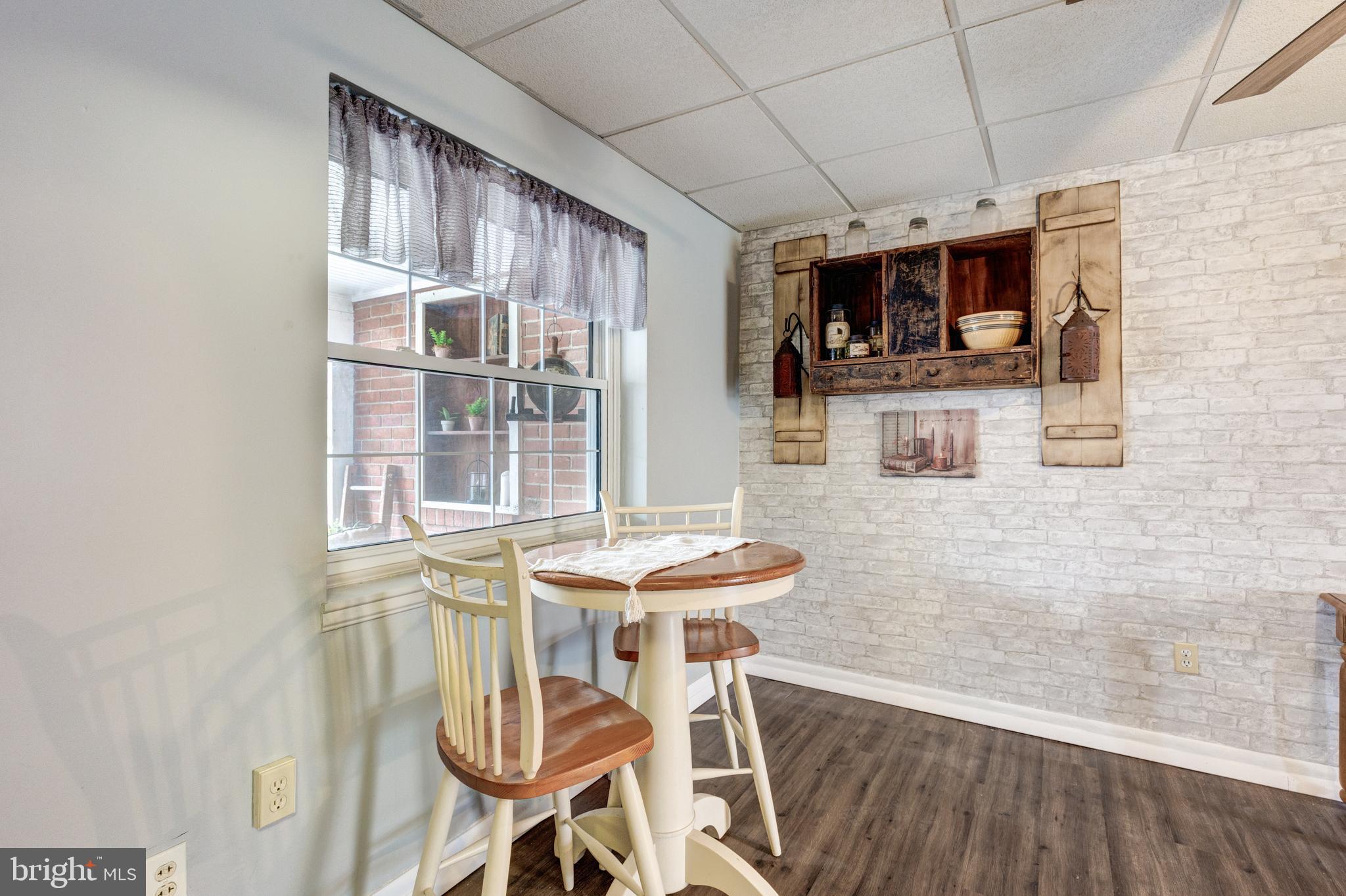 NEW OXFORD BOROUGH - Residential