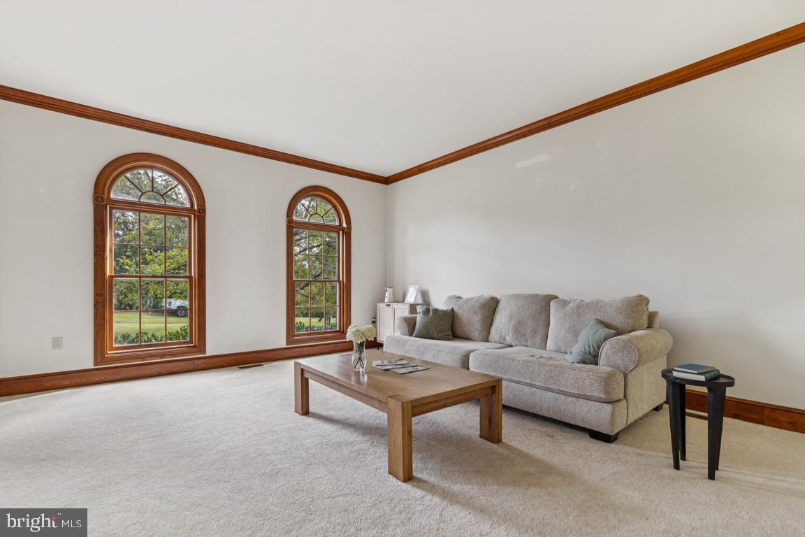 7819 WELLINGTON DRIVE