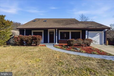 Photo of 4435 Flintstone Road, ALEXANDRIA, VA 22306 (MLS # VAFX2290392)