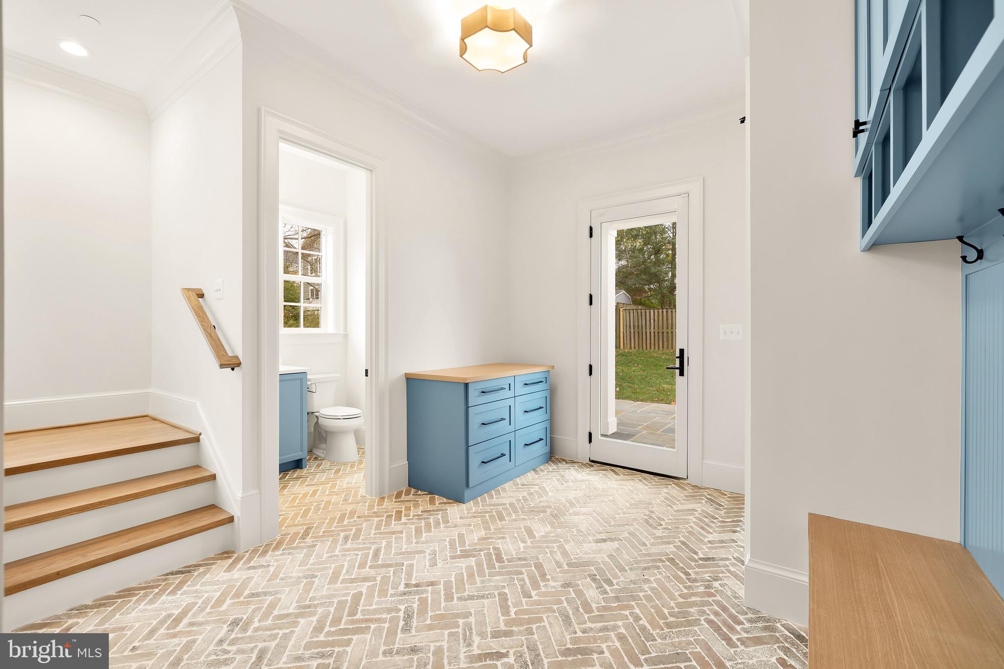 LANDON WOODS - Residential