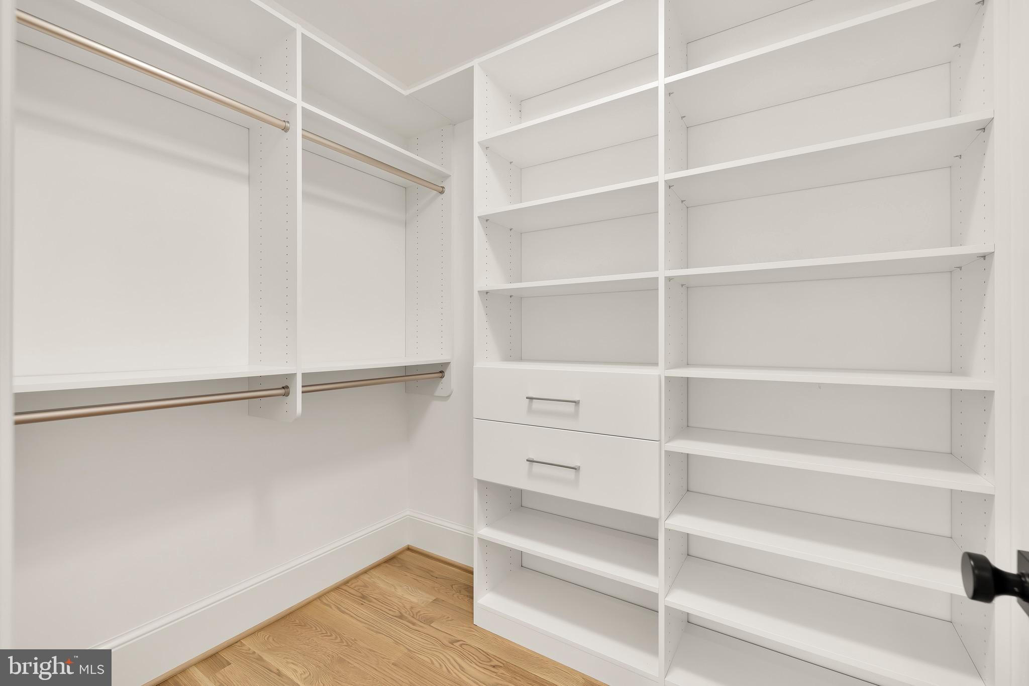 LANDON WOODS - Residential