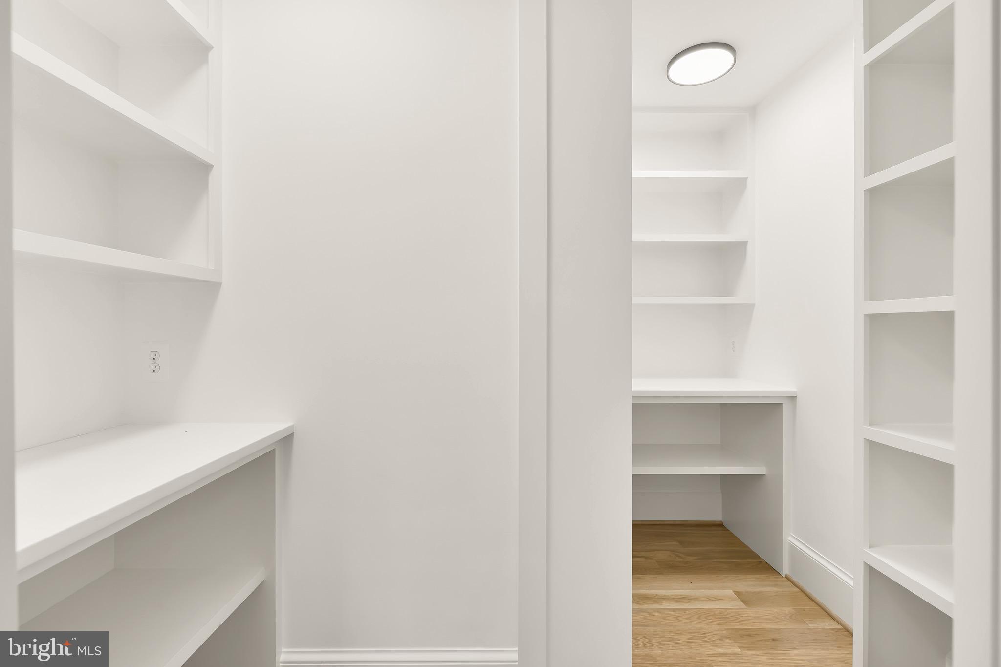 LANDON WOODS - Residential