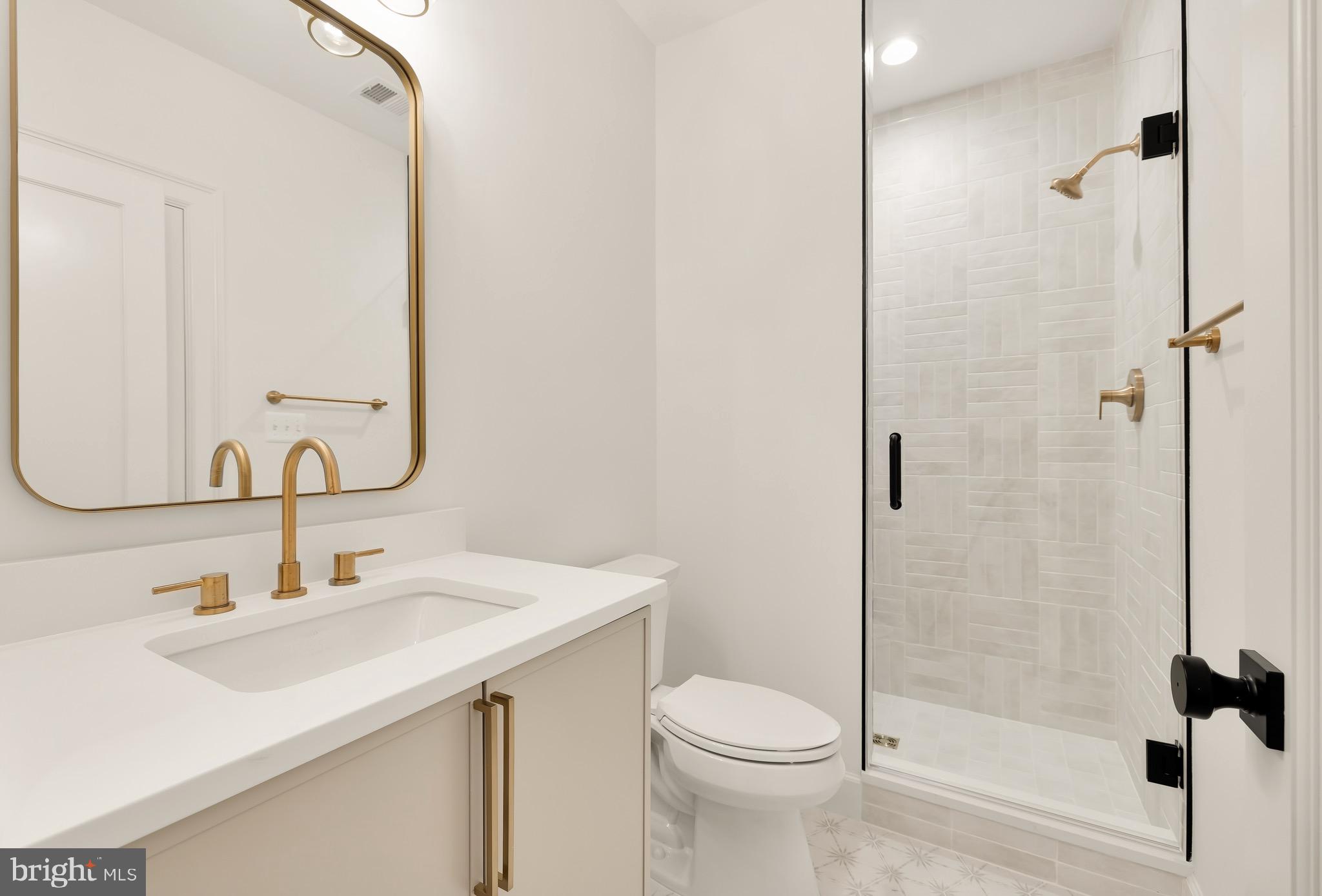 LANDON WOODS - Residential