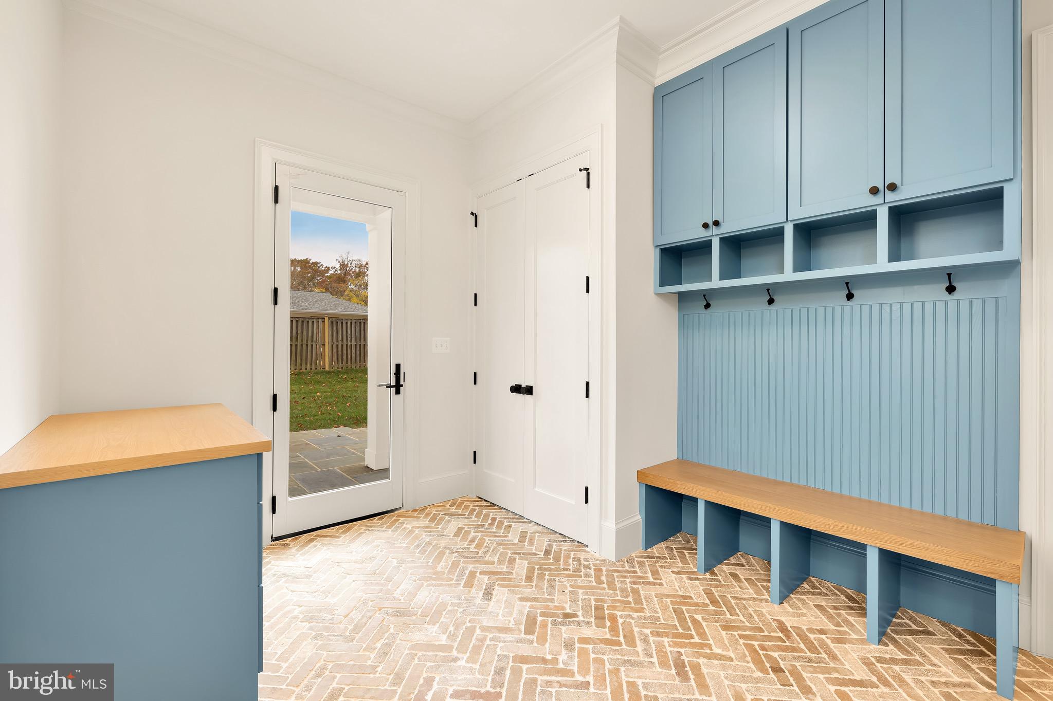 LANDON WOODS - Residential