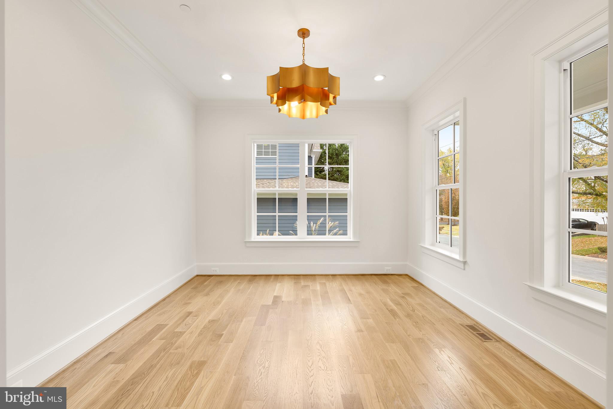 LANDON WOODS - Residential