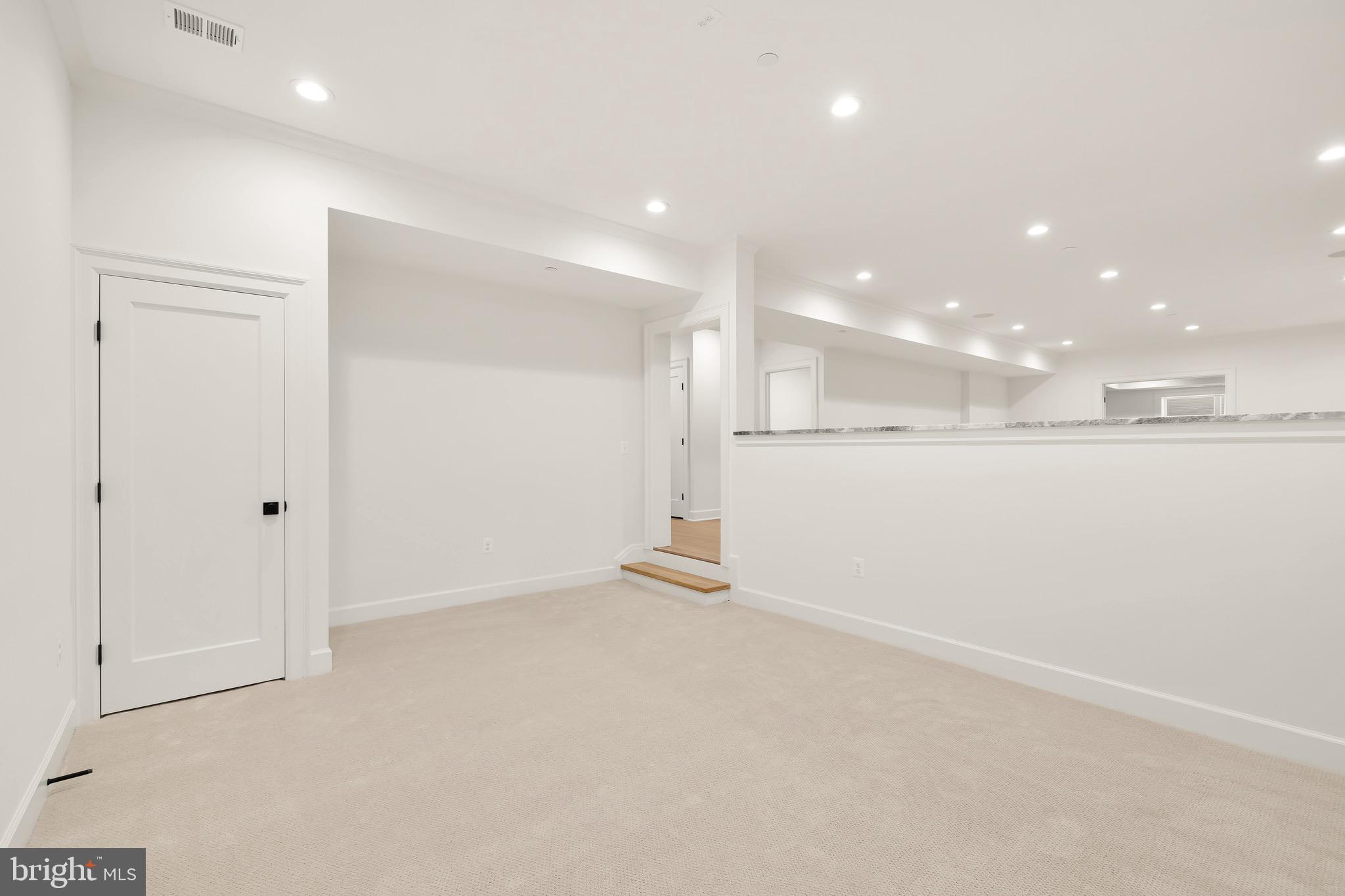 LANDON WOODS - Residential