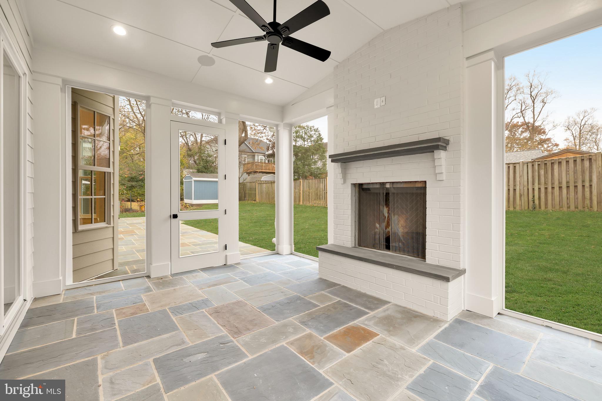 LANDON WOODS - Residential