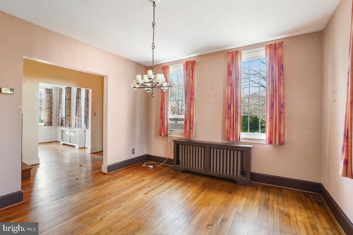 GLEN ECHO HEIGHTS - Residential