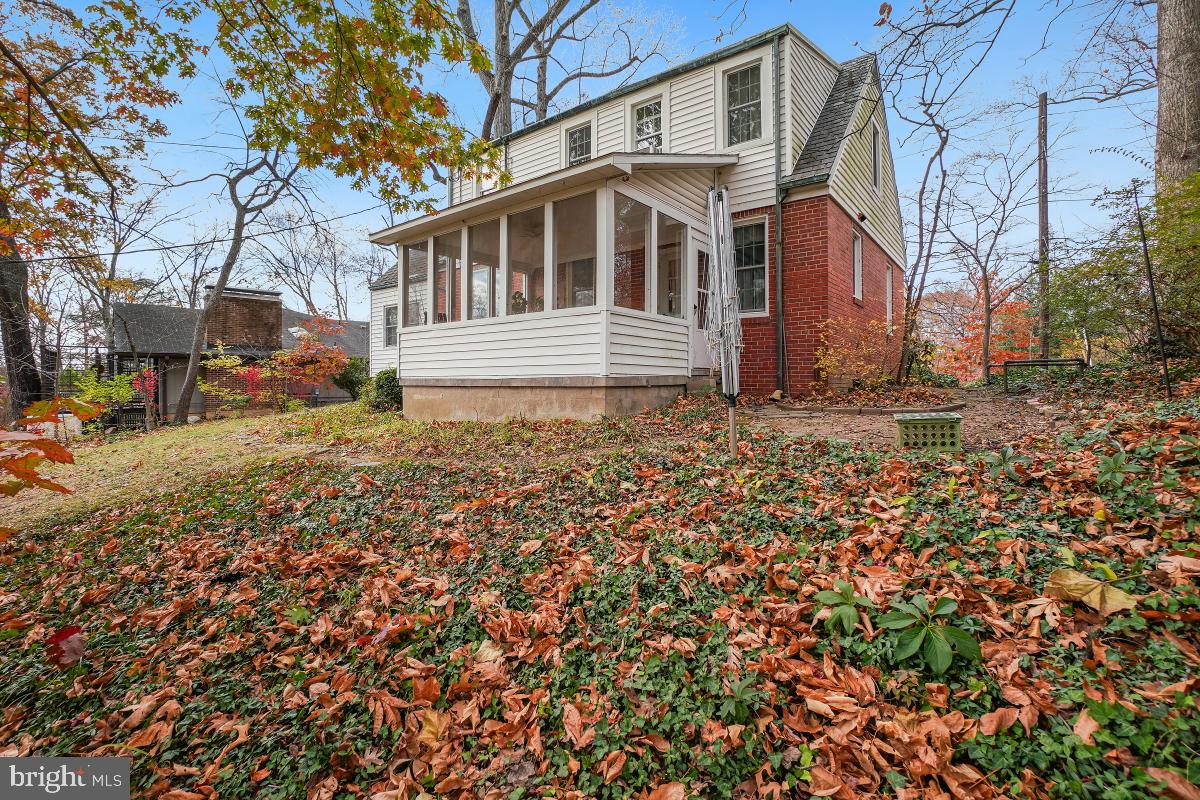 GLEN ECHO HEIGHTS - Residential