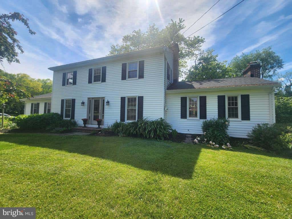 Photo of 2132 Lyndell Drive, LANCASTER, PA 17601 (MLS # PALA2090556)