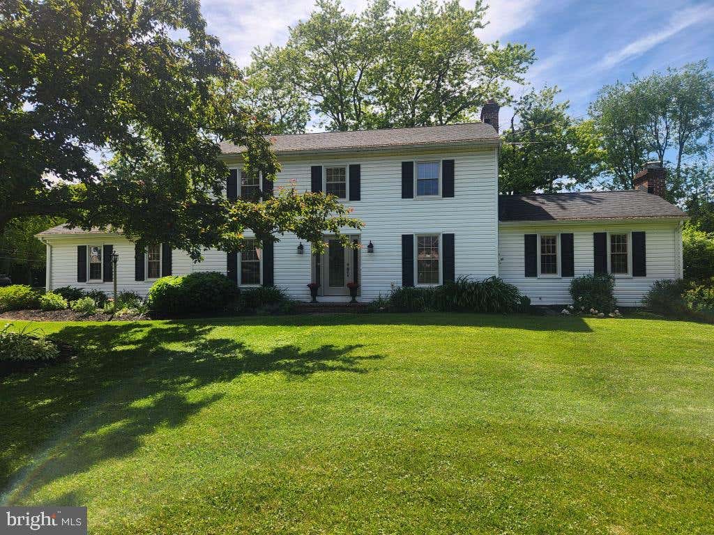 Photo of 2132 Lyndell Drive, LANCASTER, PA 17601 (MLS # PALA2090556)
