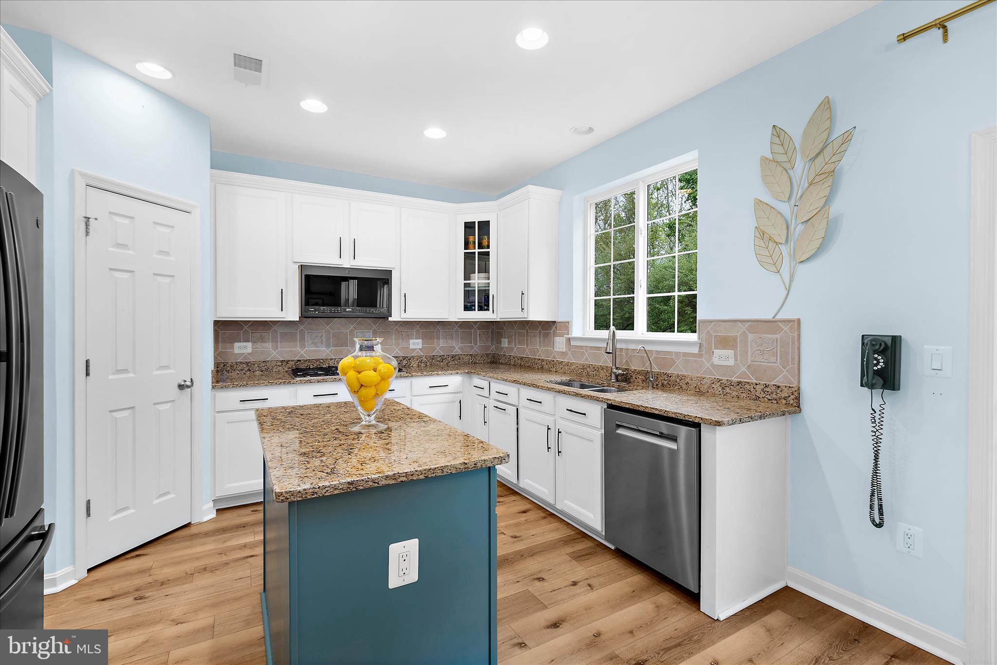 NORTH BROOK - Residential